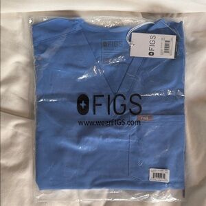 Catarina One-Pocket Scrub Top ceil blue